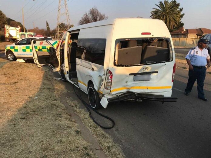 Taxi driver flees the scene after 2 killed, 15 injured in accident in Cape Town | News24