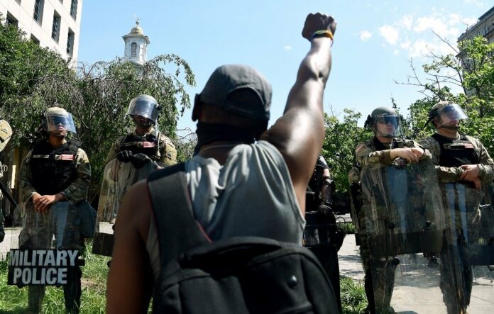 WATCH | Man shot at US colonial statue protest | News24